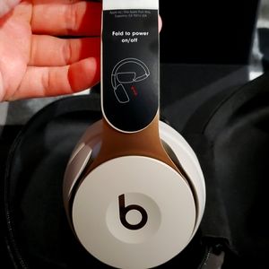 Beats Solo Pro Headphones